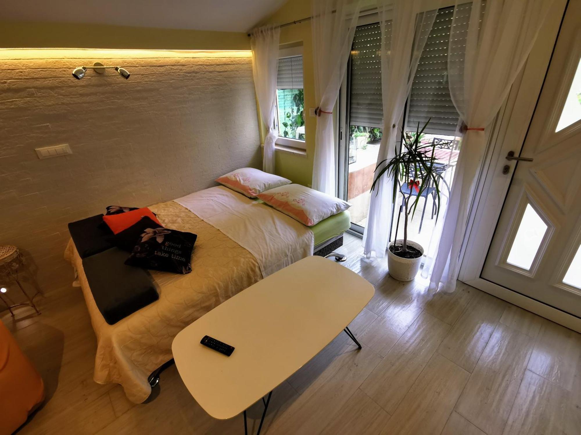 Apartments Ida & Miljenko Kaštela Pokoj fotografie