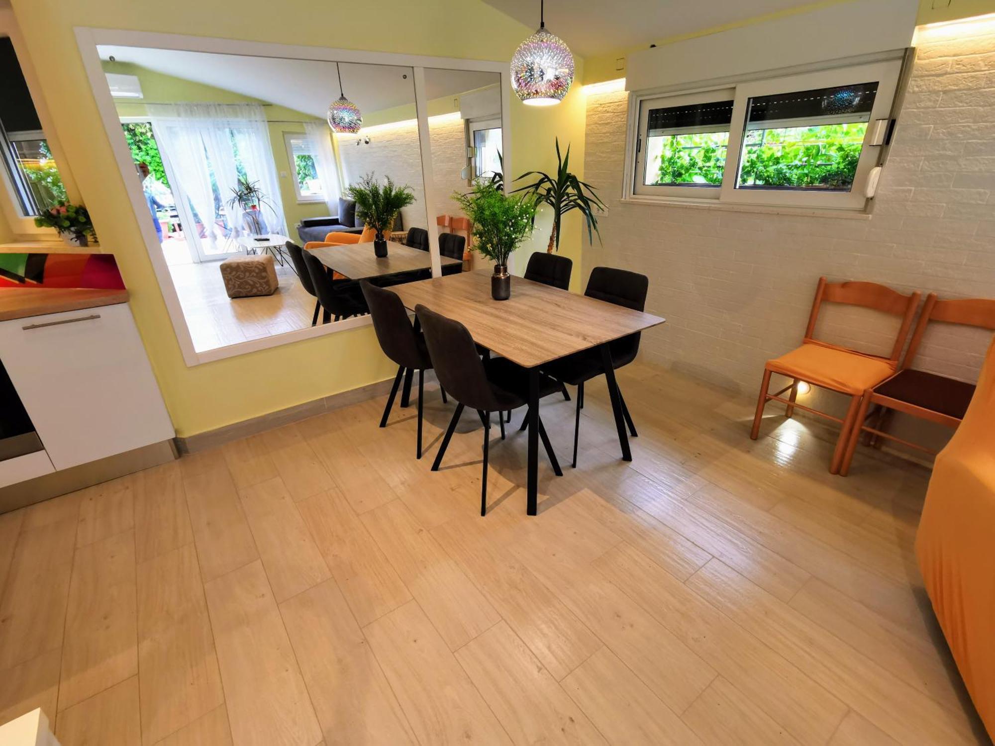 Apartments Ida & Miljenko Kaštela Pokoj fotografie