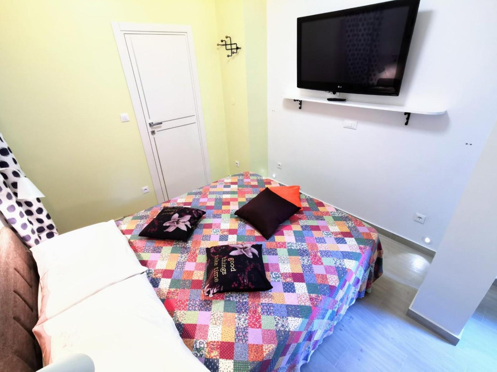 Apartments Ida & Miljenko Kaštela Pokoj fotografie